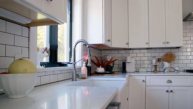 Interior photograph of a modern farmhouse in Waterford, Connecticut